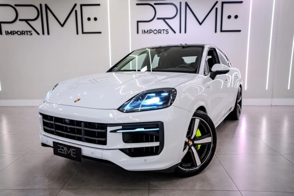 Foto do veículo PORSCHE CAYENNE 3.0 V6 S E-HYBRID COUPÉ AWD TIPTRONIC S 2024/2024 17.900 KM R$ 759.900,00