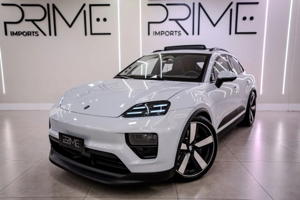 Foto do veículo PORSCHE MACAN 4S ELÉTRICO 2025/2025 7.900 KM R$ 798.900,00