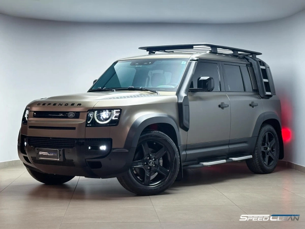 Foto do veículo LAND ROVER DEFENDER 2.0 P300 GASOLINA 110 SE AWD AUTOMÁTICO 2020/2020 62.641 KM R$ 399.000,00