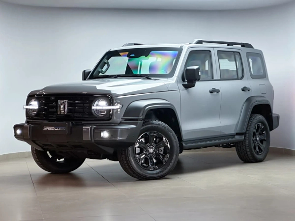 Foto do veículo GWM TANK 300 2.0 HI4-T PHEV FLEX 4X4 9HAT 2026/2027 50 KM R$ 439.900,00