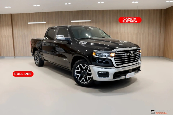 Foto do veículo RAM 1500 3.0 HURRICANE 6 BITURBO GASOLINA LARAMIE CD 4X4 AUTOMÁTICO 2024/2025 30.718 KM R$ 503.990,00