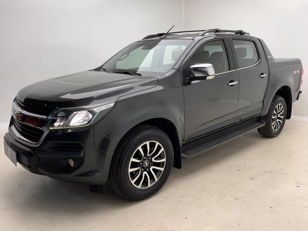Foto do veículo CHEVROLET S10 2.8 HIGH COUNTRY 4X4 CD 16V TURBO DIESEL 4P AUTOMÁTICO 2016/2017 73.286 KM R$ 147.900,00