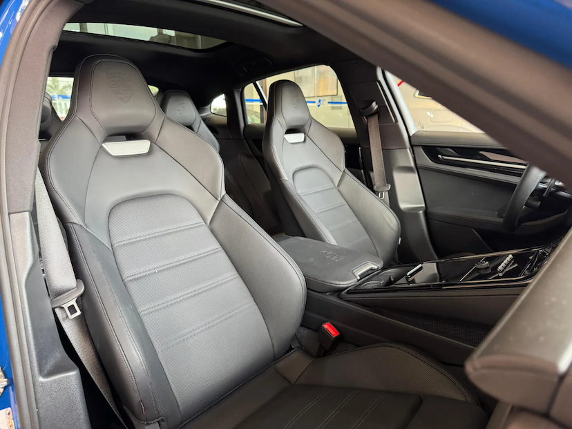 Foto do veículo PORSCHE PANAMERA 2.9 V6 E-HYBRID 4 PDK 2025 10.925 KM R$ 849.000,00