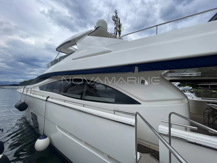 Foto do veículo FERRETTI 830 0 MILHAS 17.000.000,00