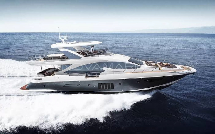 Foto do veículo AZIMUT 83 0 MILHAS 27.500.000,00