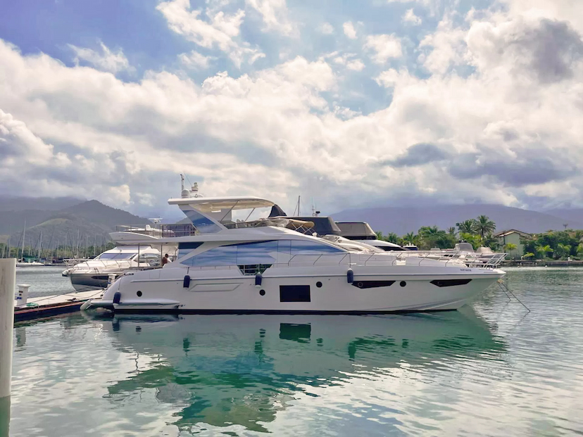 Foto do veículo AZIMUT 74 0 MILHAS 22.900.000,00