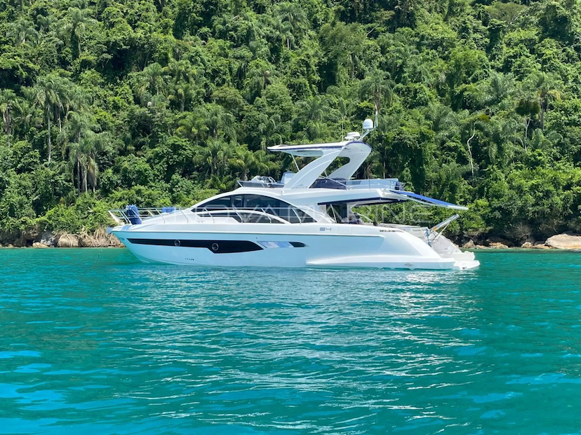 Foto do veículo INTERMARINE 54 0 MILHAS 5.800.000,00