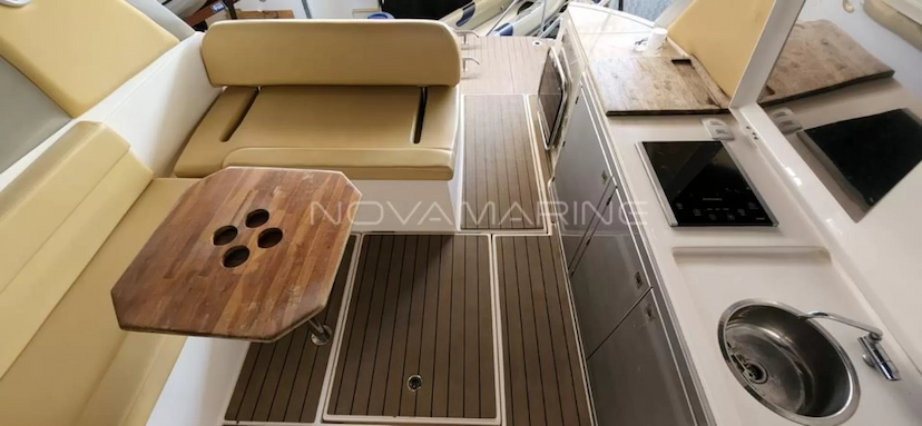 Foto do veículo Triton Yachts 330 Targa 2016 Sob Consulta
