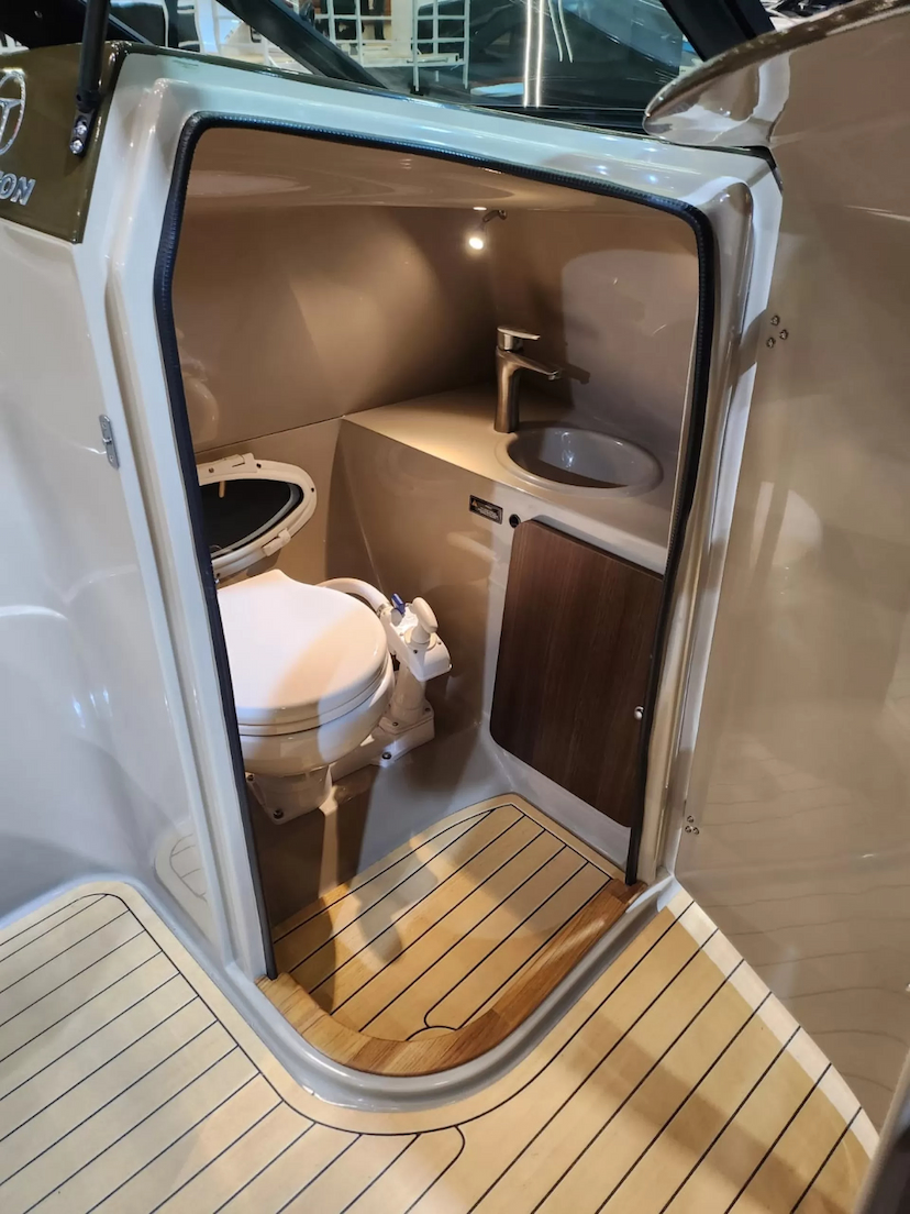 Foto do veículo Triton Yachts 250 2026 Sob Consulta