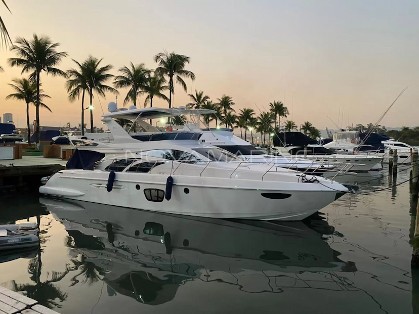 Foto do veículo INTERMARINE 560 FULL 0 MILHAS 3.800.000,00