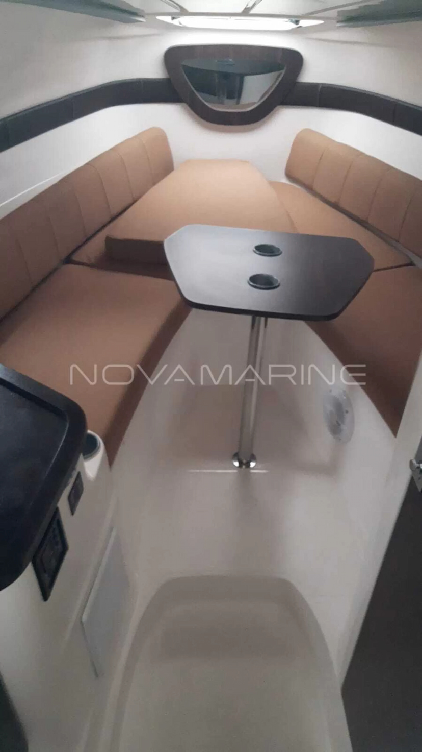 Foto do veículo Triton Yachts 300 2015 Sob Consulta