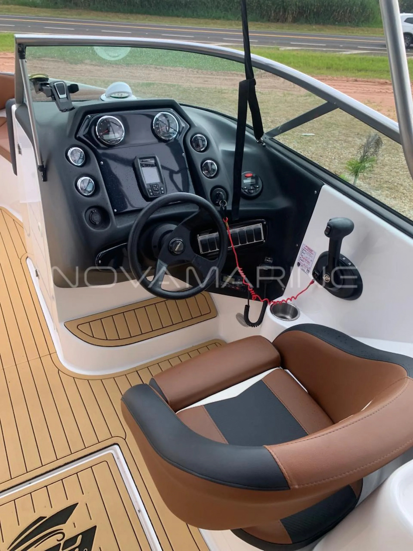 Foto do veículo Triton Yachts 250 Open 2022 Sob Consulta