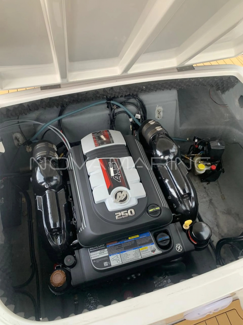 Foto do veículo Triton Yachts 250 Open 2022 Sob Consulta