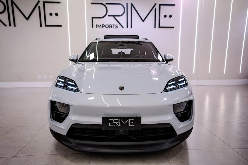 Foto do veículo PORSCHE MACAN 4S ELÉTRICO 2025 7.900 KM R$ 798.900,00