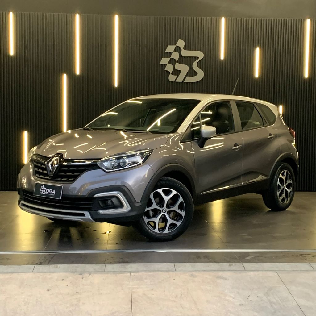 Foto do veículo RENAULT CAPTUR 1.3 TCE FLEX INTENSE X-TRONIC 2021/2022 35.000 KM R$ 91.990,00