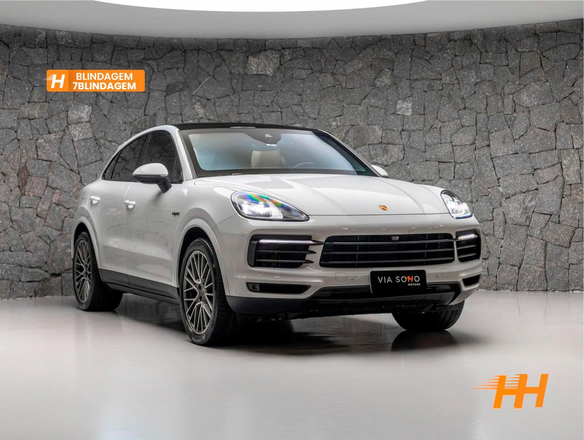 Foto do veículo PORSCHE CAYENNE PLATINUM E-HYBRID 3.0 462 CV 2023/2023 30.000 KM R$ 775.000,00
