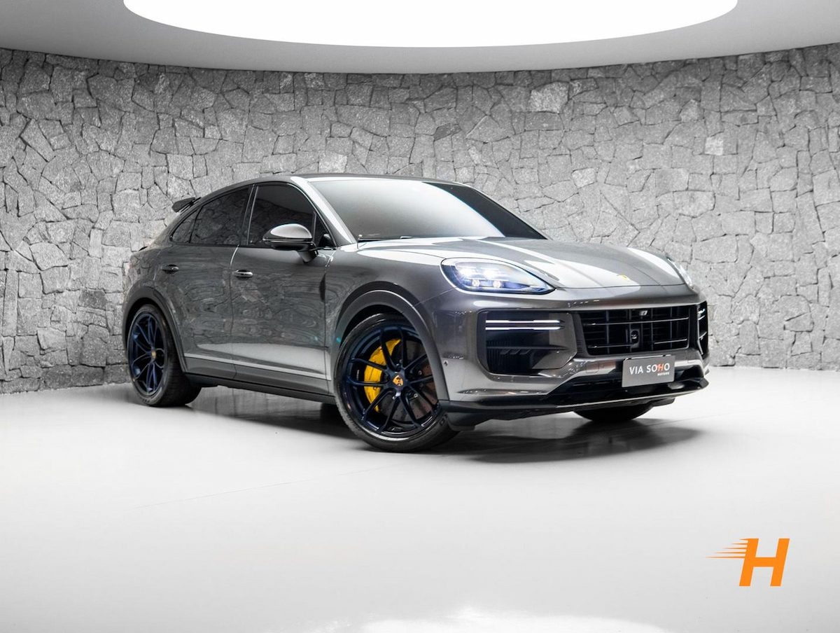 Foto do veículo PORSCHE CAYENNE GT CP 2024/2024 7.902 KM R$ 1.235.000,00