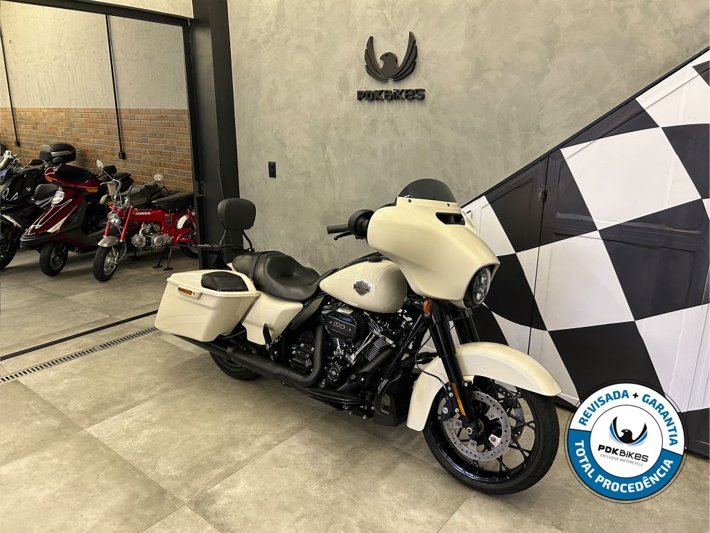 Foto do veiculo HARLEY-DAVIDSON STREET GLIDE SPECIAL 