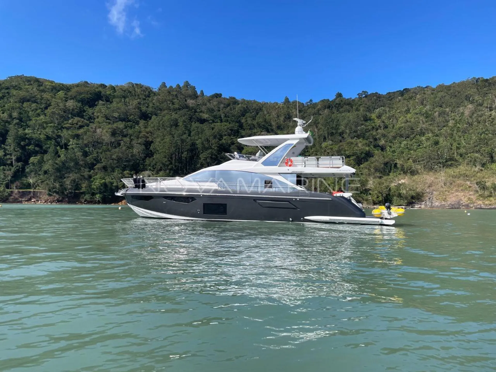 Azimut  - 62